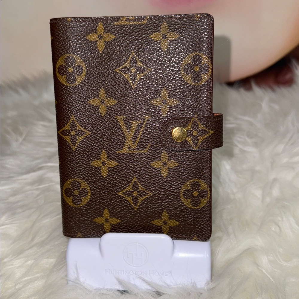 Louis Vuitton Brown and Gold Monogram Card Holder Agenda PM with inserts